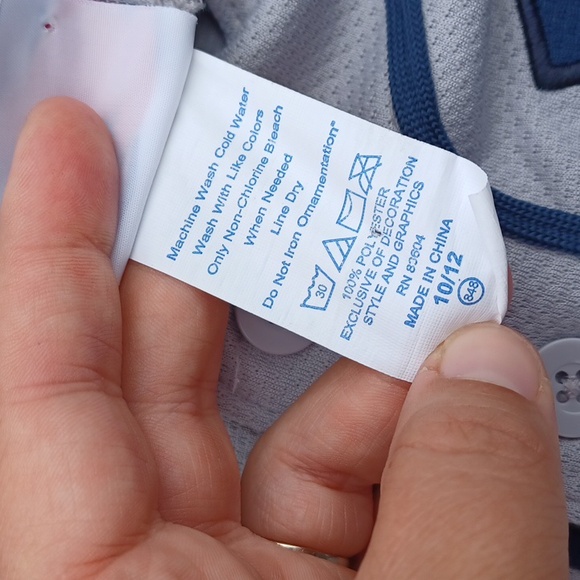 Majestic vtg Yankees #2 Jeter jersey. Gray and navy blue. Youth 10/12 - Picture 6 of 7